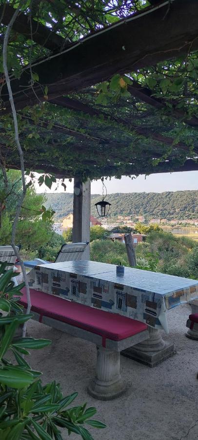 Studio Apartman Tariba Supetarska Draga Exteriér fotografie